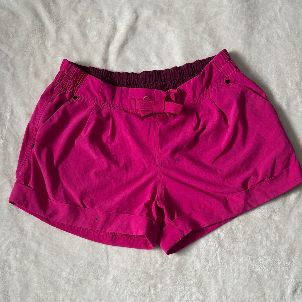 Lululemon Women's Pink Shorts